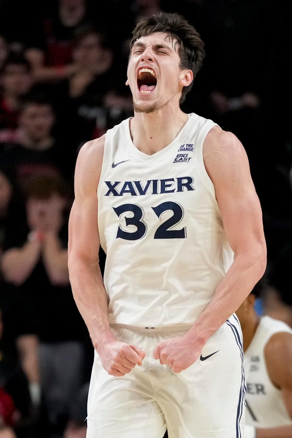 Zach Freemantle had 18 points to lead Xavier Saturday against UC. However, the Bearcats came back to win the game 68-65.